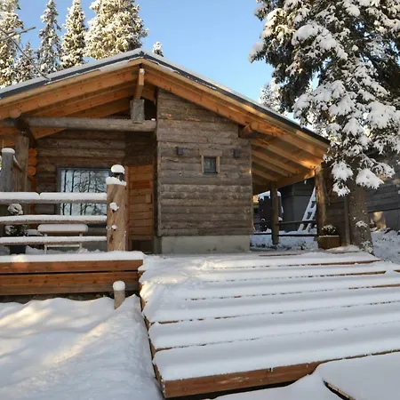 Iisakki Guest House
