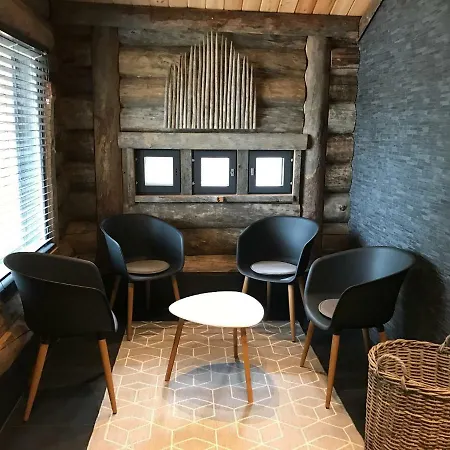 Penzion Iisakki Guest House 3*